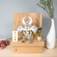 五月人形おしゃれ(0613) かわいい シンプル コンパクト 五月人形 木製兜 かっこいい てづくり モダン ことの兜 銀徳川家康 収納箱 ナチュラル