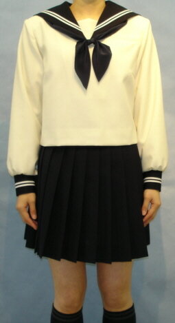 W29アイボリー色紺衿・カフス胸当付き白2本線セーラー服 W29アイボリー色紺衿・カフス胸当付き白2本線セーラー服