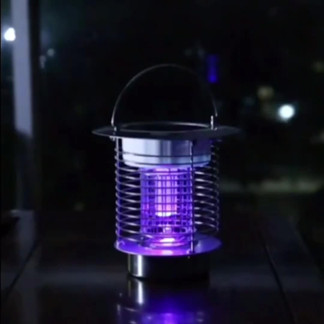樂天商城 - 電撃殺虫器 屋外 防水 蚊取り器 ソーラー式 電撃殺虫器 電気蚊取り器 殺虫灯 照明/蚊取り 2way 電撃殺虫機 コバエ取り UV光源 アウトドア 防水 自動点灯 誘引式捕虫器 虫除け 省エネ 蚊取り LED誘虫灯 虫取り器