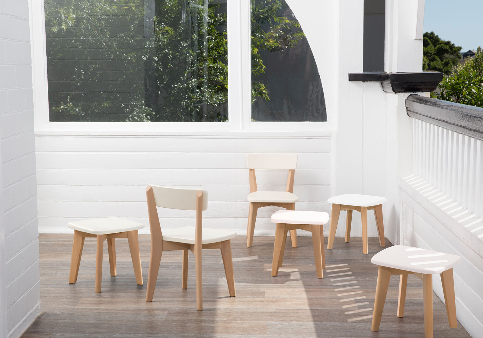 Boori ブーリ キッズ用 子供用 ティティス キッズスツール 椅子 イス 大人も座れる...