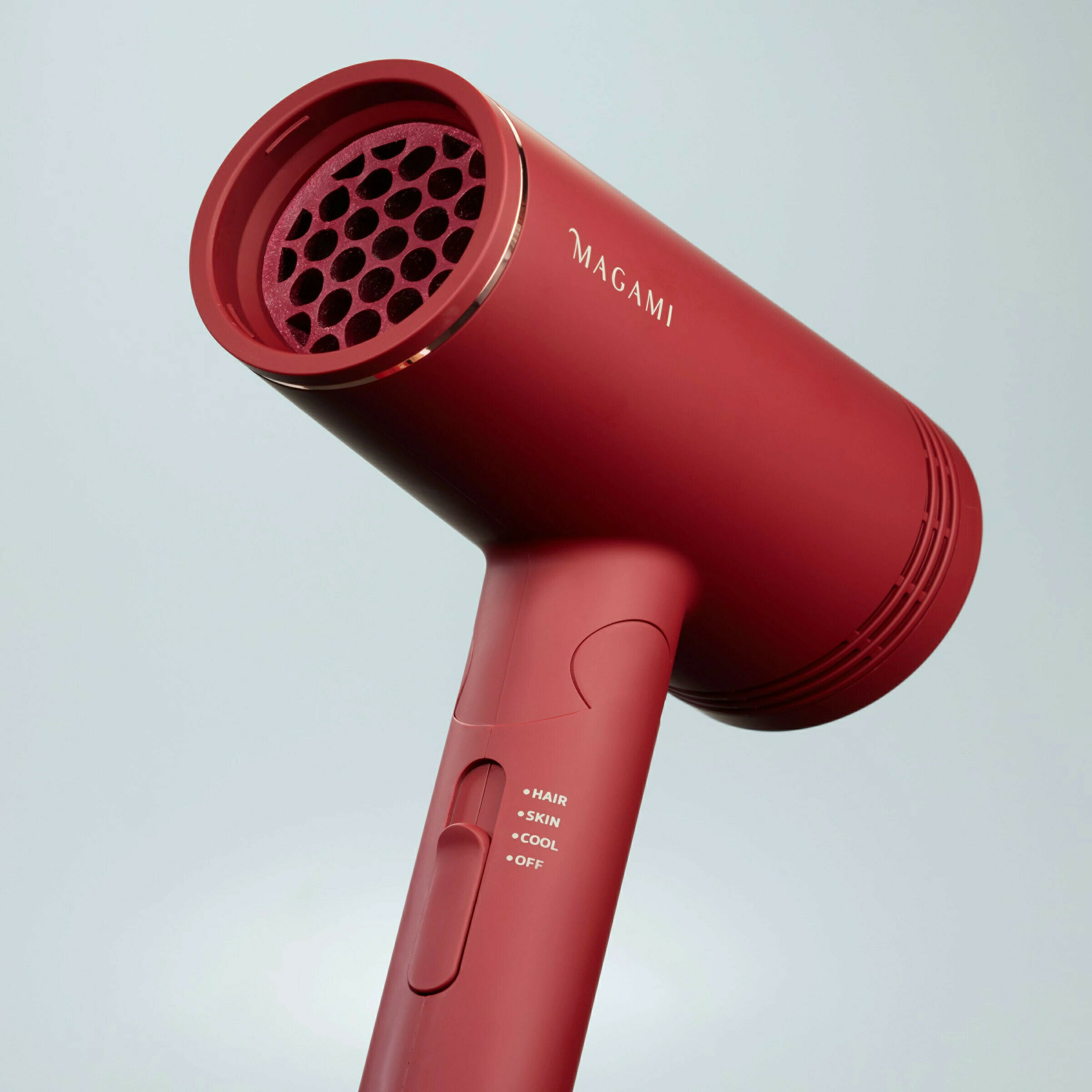 ヘアドライヤー MAGAMI マガミ OS-0206 ヘア・フェイス・スキンケアにも ヘイゼルトンプソン 軽量369g ..