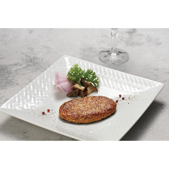 黒毛和牛を使用したお肉屋さん自慢のハンバーグです。 フライパンで調理するだけで本格的なハンバーグがご家庭でお楽しみいただけます。 ●セット内容:100g×14 ●保存方法：冷凍 ●調理方法：加熱調理 ●賞味期間:冷凍で25日 ●メーカー名：杉本食肉産業(株) ●原材料：牛肉他 ●加工地:日本【小麦・卵・乳】 ※ハンバーグソース等はついておりません。 ※製造時期によりパッケージデザインが異なる場合がございますが、商品の内容に変更はございません。 スギモト ハンバーグ 惣菜 夜ごはん 加工品 お肉専門店 精肉専門店