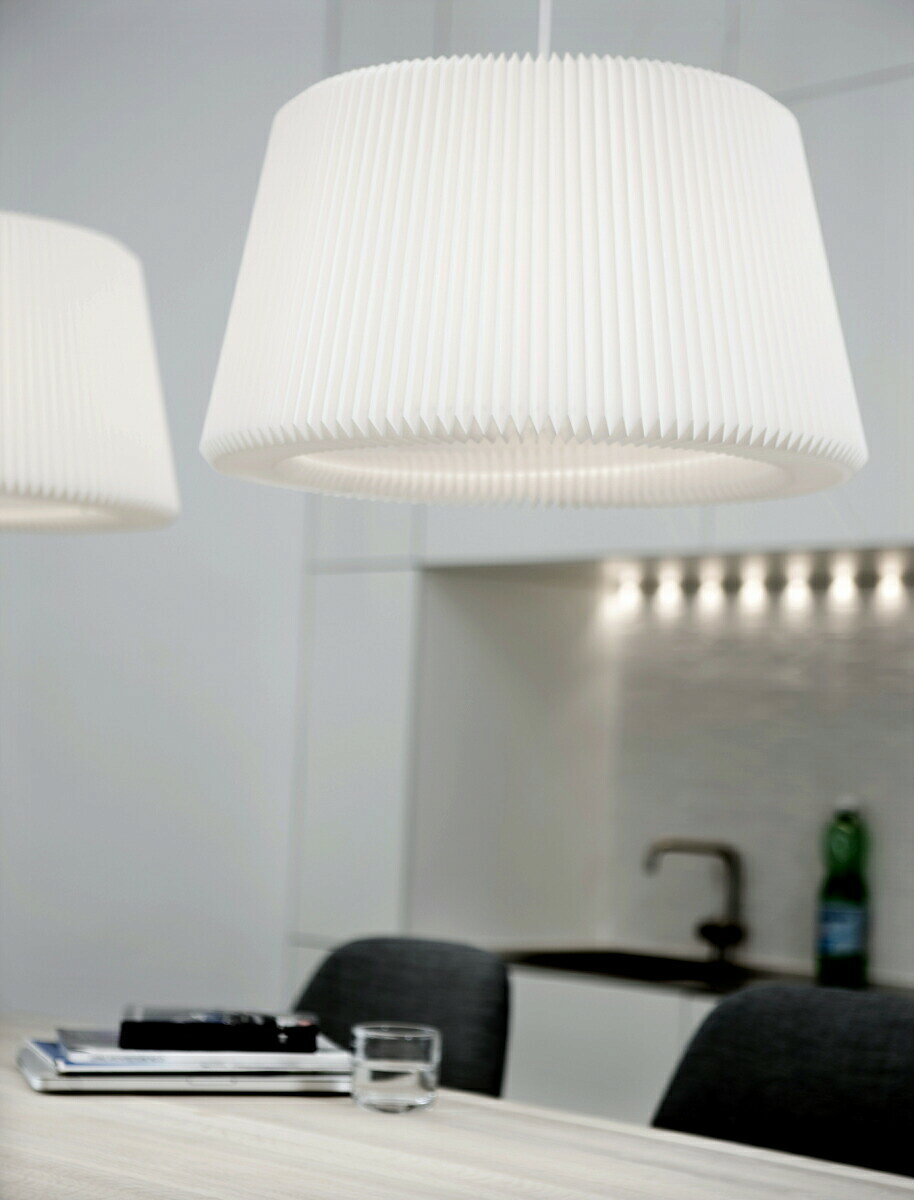LE KLINT レ・クリント SNOWDROP スノードロップ ペンダント XLサイズ Φ50cm KP120XL【取り寄せ品】 [当店三年保証対象製品] [国産LED電球付属] [2]