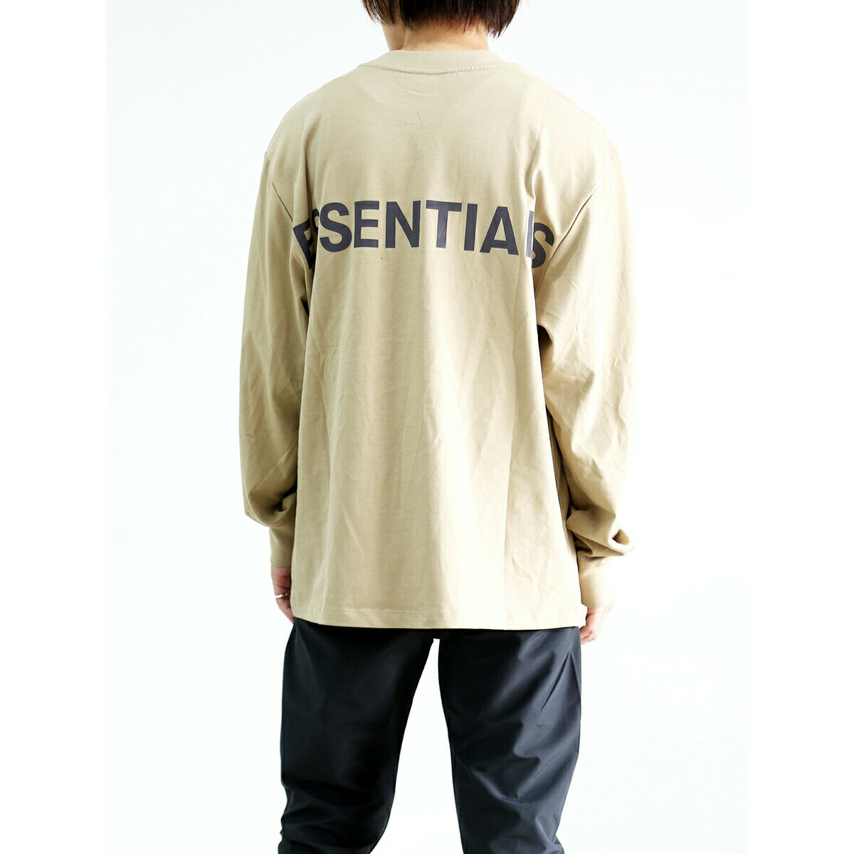 Rakuten - 送料無料 トップス FEAR OF GOD FOG ESSENTIALS フィアオブゴッド エッセンシャルズ REFLECTOR LOGO L/S TEE / タン 返品交換不可