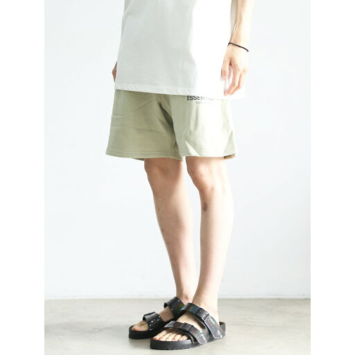 送料無料 ボトムス FEAR OF GOD FOG ESSENTIALS フィアオブゴッド エッセンシャルズ REFLECTOR LOGO SWEAT SHORTS / セージ 返品交換不可 送料無料 ボトムス FEAR OF GOD FOG ESSENTIALS フィアオブゴッド エッセンシャルズ REFLECTOR LOGO SWEAT SHORTS / セージ 返品交換不可