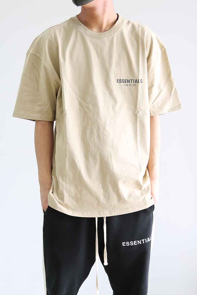 Rakuten - セール商品 30%OFF トップス FEAR OF GOD FOG ESSENTIALS フィアオブゴッド エッセンシャルズ ONE POINT S/S TEE / リネン 返品交換不可