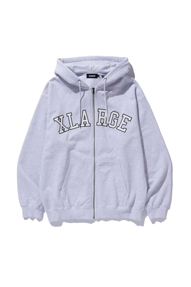 送料無料 トップス XLARGE エクストララージPERFORATED LEATHER LOGO ZIP UP HOODED SWEATSHIRT / アッシュ