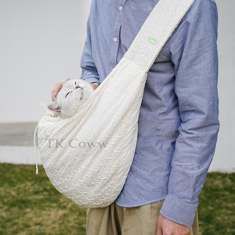 キャットバッグ 外出用 便利なリュック 猫用スリングバッグ 斜め掛けバッグ 犬用バッグ 猫用バックパック ペット用品 ショルダーバッグ 送料無料