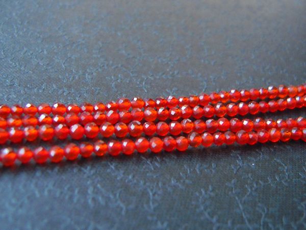 【2mm●10粒】レッドアゲート／赤瑪瑙　2mm珠カット　10粒★カットが入った天然石ビーズ▲12/19【シルバーてんてん】アクセスランキング9位▲