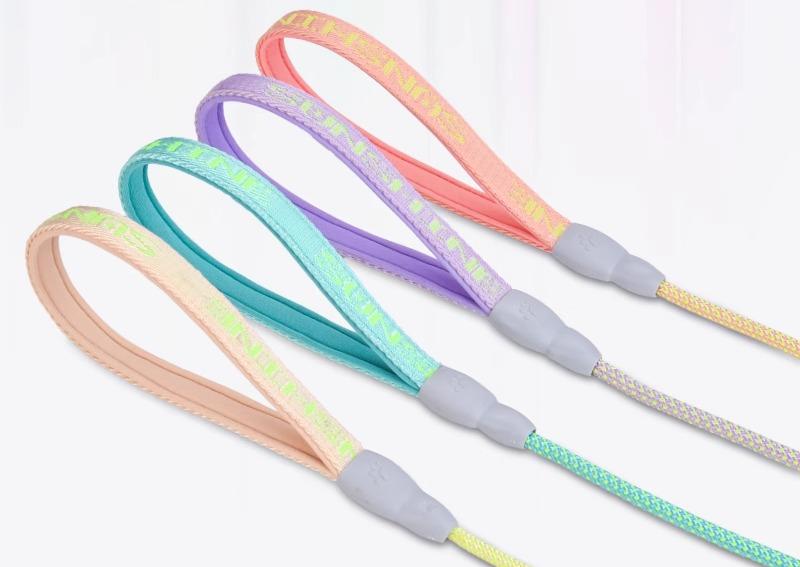 屋外用 外出 公園 旅行 カラフル 無地 シンプル おしゃれ 通気性 丈夫 頑丈 反射素材 大型犬 中型犬 小型犬 散歩用 リード 犬