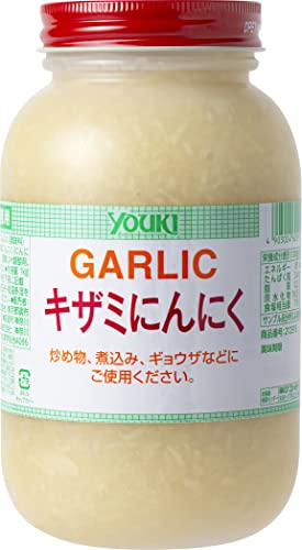 内容量:1kg ニンニクの風味をそのままキザミタイプ ペペロンチーノ、ラーメンに食感のあるキザミにんにく 原材料：乾燥にんにく（にんにく（中国））、食塩／酒精、pH調整剤、増粘剤（キサンタン） 商品サイズ(高さ*奥行*幅):180mm*95mm*95mm 【商品紹介】ニンニクの風味をそのままに、歯触りを残したきざみタイプにしました。炒め物、煮込み料理に。 唐揚げをはじめとする、お料理全般の下味に。炒め物、煮込み、餃子などのご使用下さい。 キザミ状のため、ペペロンチーノなどのにんにくベースのお料理にはぴったりです。 栄養成分 【100gあたり】熱量 81kcal、たんぱく質 3.4g、脂質 0.2g、炭水化物 16.5g、ナトリウム 3100mg、食塩相当量 7.9g 原材料・成分 100gあたり：エネルギー81kcal、たんぱく質：3.4g、脂質：0.2g、炭水化物：16.5g、食塩相当量：7.9g ご注意（免責）*必ずお読みください 開封後は冷蔵(10度以下)で保存し、早めにご使用ください。 続きを見る