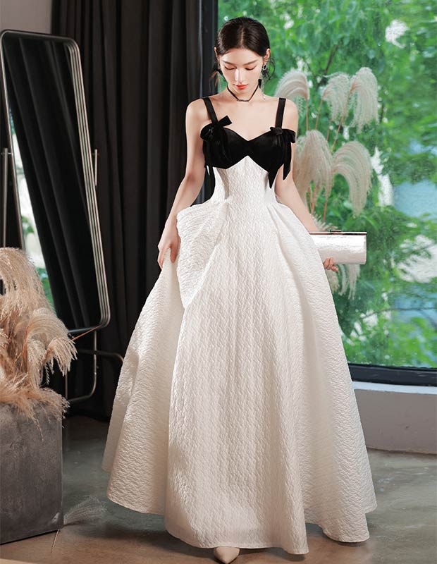 イブニングドレス ロング丈 Vネック セクシー パーティードレス キャミドレス ノースリーブ Aライン リボン飾り 可愛い パーティードレス フォーマル エレガント 誕生日 プリンセスドレス 発表会 二次会 お呼ばれ コンクール ロングドレス 送料無料 S M L XL XXL XXXL