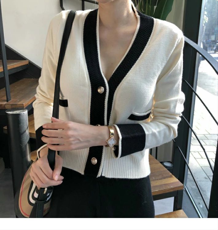 樂天商城 - パールボタン バイカラー 配色 ニットカーディガン レディース カーディガン きれいめ 大人かわいい 上品 おしゃれ 通勤 お出かけ 黒 白 ブラック ホワイト シンプル 羽織 Vネック 無地 上品 フェミニン カジュアル シンプル コンパクト ライトアウター サマーカーディガン