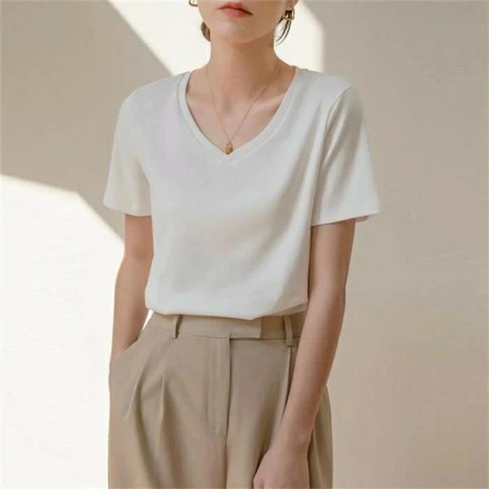 樂天商城 - カジュアル 春 柔らかい 半袖 肌着 夏 部屋着 無地 半袖Tシャツ Tシャツ Vネックトップス レディース シンプル