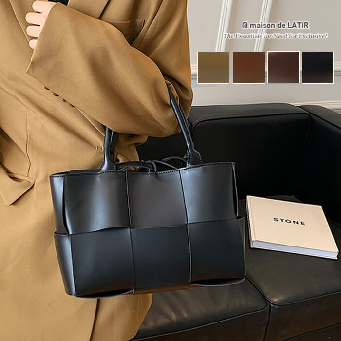 きれい トートバッグ コーデに大人っぽさをプラスしてくれるBAG 大人可愛い カジュアル フェイクレザー ショルダーバッグ