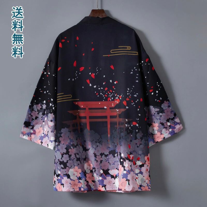 鮮やかな花びらと鳥居がプリントされたサマーカーディガン。 薄手で艶のある生地で肌にやさしくて、吸汗性も優れており、爽やかな着心地に。 バックプリントが目を惹く、羽織るだけでオシャレコーデが完成しちゃいます。 花火大会や夏祭りの着用はもちろん、普段使いもできる便利な一枚。羽織り 男女兼用 カーディガン アウター 上着 羽織り物 浴衣 漢服 肩掛け レトロ チャイナ風 和風 花柄 JK ロリータ 日焼け防止 UVカット 紫外線防止 ナチュラル カジュアル ゆったり 大きいサイズ おしゃれ コスチューム コスプレ 大人かわいい 文化祭 学園祭 花火大会 夏祭り 舞台衣装 イベント ハロウィン ダンス衣装 ダンス衣装 イベント 薄手 夏 通学 学生 個性的 お出掛け アウトドア 誕生日 プレゼント 送料無料 商品詳細 ※記載のないアクセサリー、小物等は付属しません ■カラー: ■サイズ（cm）:S-3XL ■素材：ポリエステル ※備考 ●実寸はメジャー採寸の為、若干の誤差が生じる場合があります。 ●色合いはモニター環境により若干の誤差が出ます。 ●海外製品のため、詳細タグなし。 ●本製品は生産過程におきまして、生地を織る際の糸の継ぎ目や多少のほつれが生じることがありまが、品質上は問題ありません。また、生地の織りに他繊維が混紡している場合もございます。鮮やかな花びらと鳥居がプリントされたサマーカーディガン。 薄手で艶のある生地で肌にやさしくて、吸汗性も優れており、爽やかな着心地に。 バックプリントが目を惹く、羽織るだけでオシャレコーデが完成しちゃいます。 花火大会や夏祭りの着用はもちろん、普段使いもできる便利な一枚。羽織り 男女兼用 カーディガン アウター 上着 羽織り物 浴衣 漢服 肩掛け レトロ チャイナ風 和風 花柄 JK ロリータ 日焼け防止 UVカット 紫外線防止 ナチュラル カジュアル ゆったり 大きいサイズ おしゃれ コスチューム コスプレ 大人かわいい 文化祭 学園祭 花火大会 夏祭り 舞台衣装 イベント ハロウィン ダンス衣装 ダンス衣装 イベント 薄手 夏 通学 学生 個性的 お出掛け アウトドア 誕生日 プレゼント 送料無料 商品詳細 ※記載のないアクセサリー、小物等は付属しません ■カラー: ■サイズ（cm）:S-3XL ■素材：ポリエステル ※備考 ●実寸はメジャー採寸の為、若干の誤差が生じる場合があります。 ●色合いはモニター環境により若干の誤差が出ます。 ●海外製品のため、詳細タグなし。 ●本製品は生産過程におきまして、生地を織る際の糸の継ぎ目や多少のほつれが生じることがありまが、品質上は問題ありません。また、生地の織りに他繊維が混紡している場合もございます。