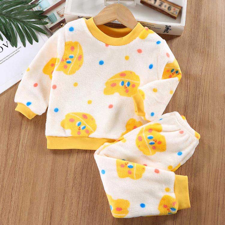 ホームウ フリース ボア パジャマ 男の子 女の子 キッズ 部屋着 長袖 プルオーバー 総柄 起毛 もこもこ 上下セット ルームウェア