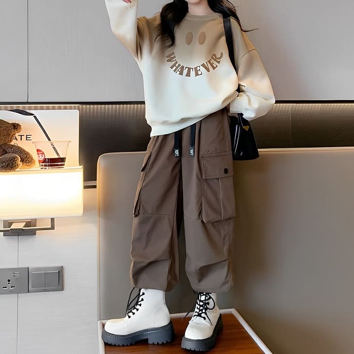 カジュアル 小学生 ダンス 点セット 通学 カーゴパンツ 春秋 キッズ セットアップ 長袖 ガーリー ツーピース トレーナー ロゴ