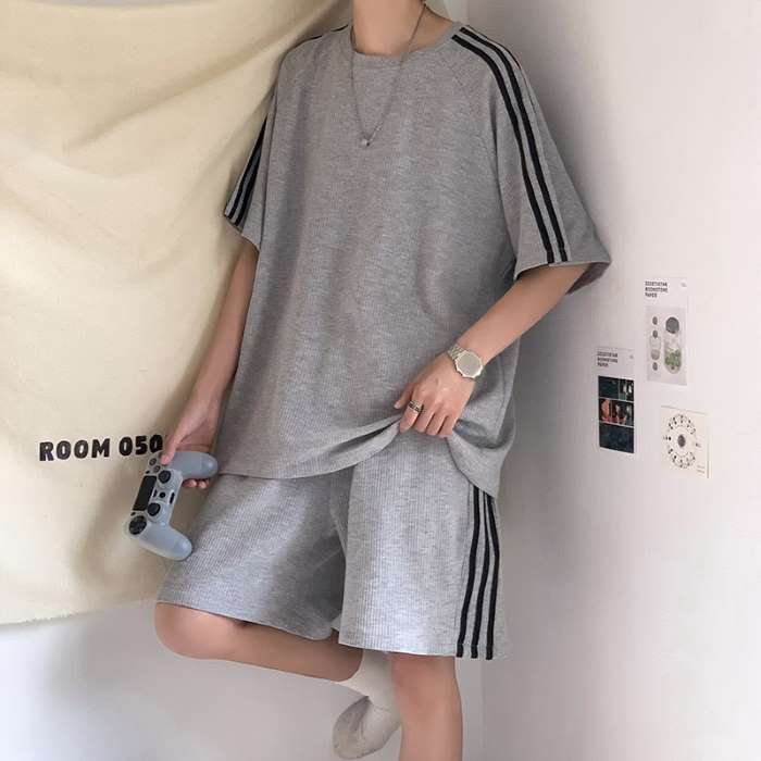 Rakuten - 上下 メンズ トップス 半 夏 サマー スウェット 大きいサイズ シャツ ジャージ 薄手 生地 ショートパンツ 【冷感】セットアップ