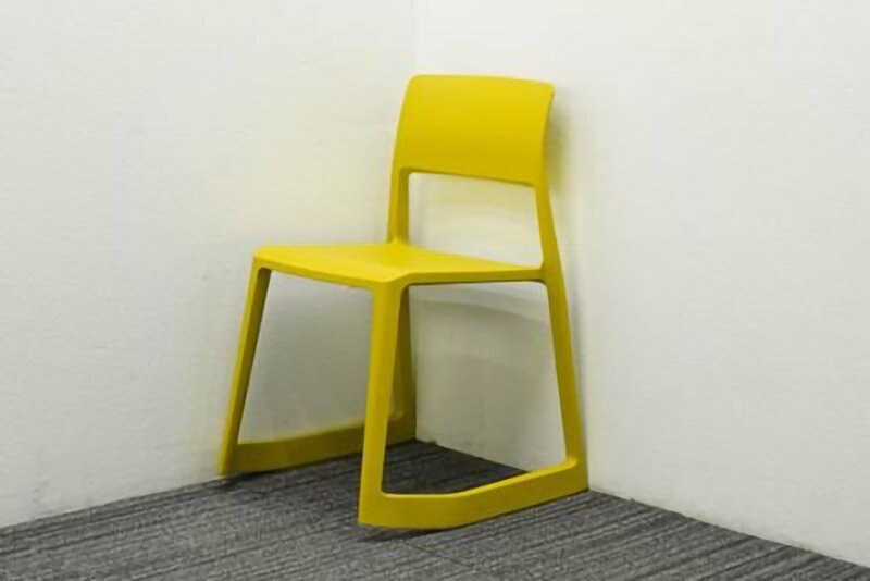 【★★★★】中古 送料無料 ヴィトラ ティプトン スタッキングチェア マスタード