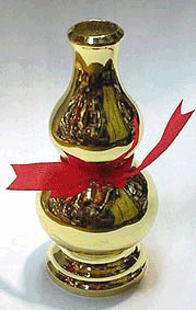 大きさ：高さ9.2センチ 材質：銅製（真鍮） 瓢箪のおもな作用は、家やそこに住む人を旺盛にすることつまり開運、そのつぎが悪い気の解消（化サツ)である。昔、瓢箪は医術を象徴するものであった。従ってヒョウタンは「病気をもたらす悪い気」に対し有効...