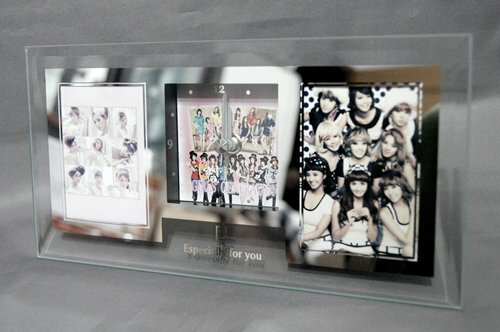Girls Generation(少女時代) クリアガラス時計 (置き型専用)6 大特価品