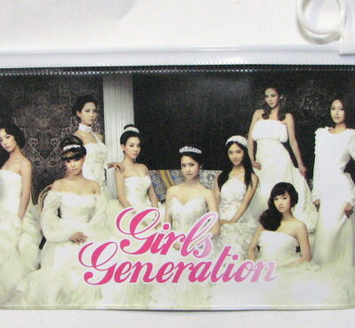 Girls Generation(少女時代) ビニール製マルチポーチ4