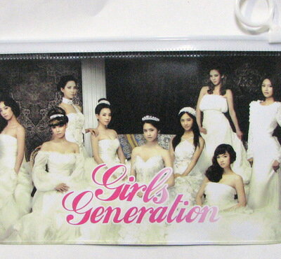 乐天商城 - Girls Generation(少女時代) ビニール製マルチポーチ4