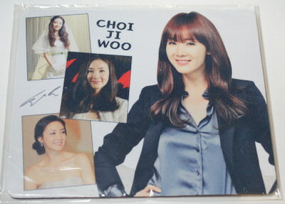 チェ・ジウ 布製マウスパッド1