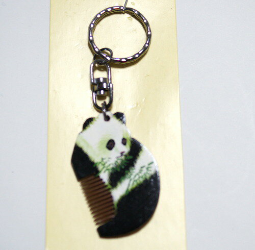 中国工芸 木製ミニ櫛・パンダ（大熊猫）【キーホルダー付き】