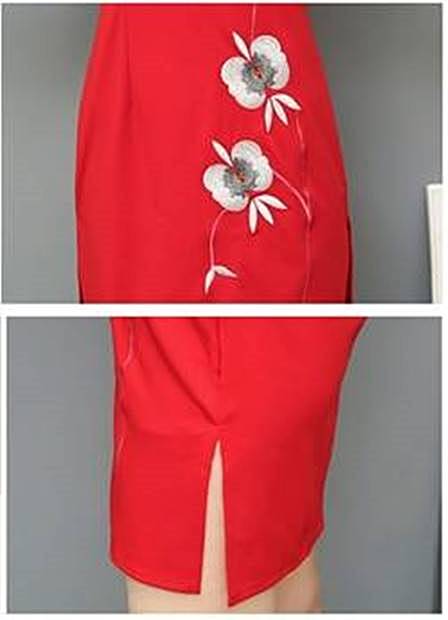 ミディ丈　チャイナ風ワンピース 中華風ワンピース　赤色