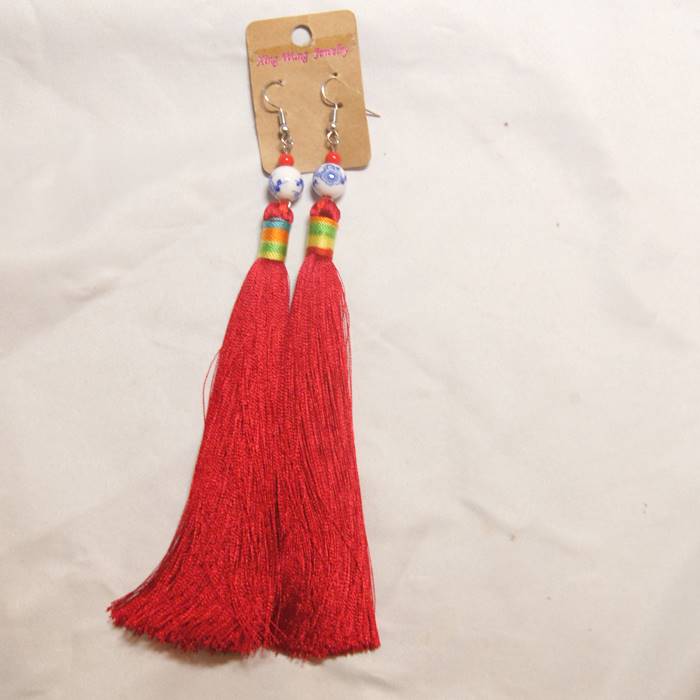 吉祥 房飾りピアス 赤ワイン色 9色外の新色3