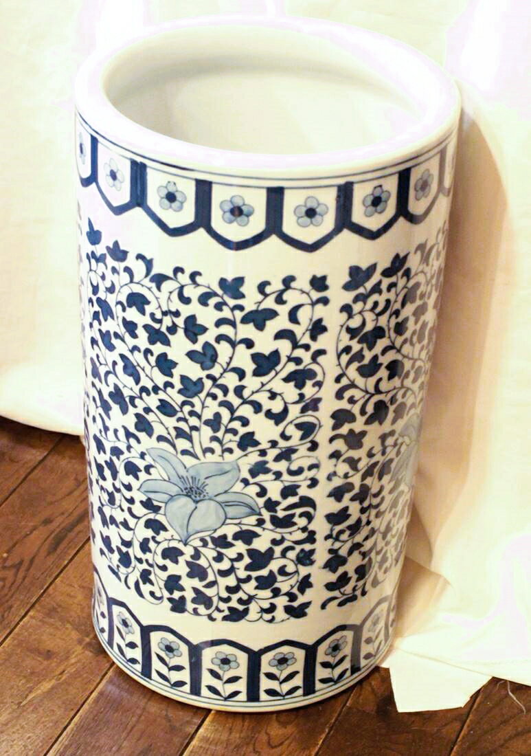 景徳鎮 陶器製 傘立て 円筒型 径47cm×高さ26cm　受注発注商品