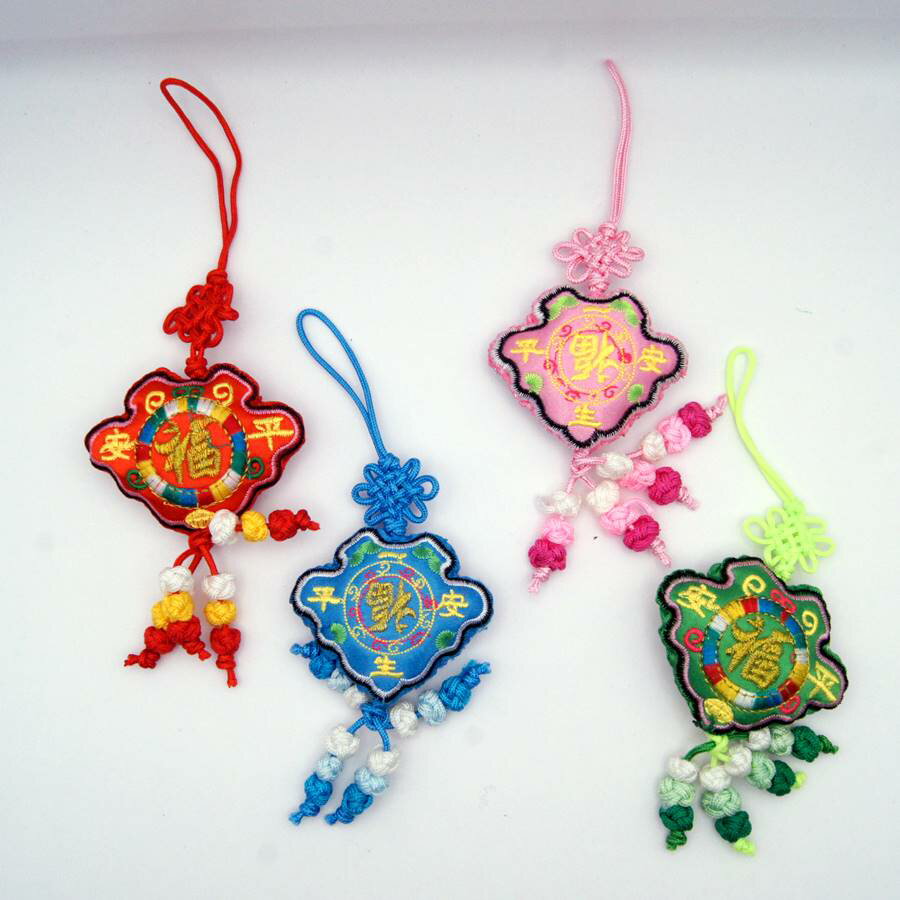 中国アクセサリー 吉祥刺繍根付 到福 色お任せ2個セット