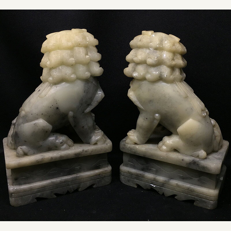 玉石獅子一対　iw190101a03