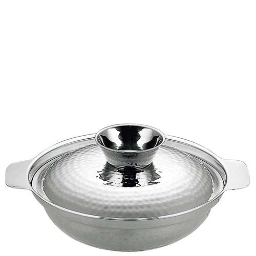 商品情報商品名：UK 18-0 ちり鍋(ツチ目入)15cmメーカー型番：4020800JANコード：4520785093418入り数：1サイズ(外形寸法mm)：φ155(底径：φ70)サイズ(内形寸法mm)：φ150 深さ：50重量：0.3kg材質：18-0ステンレス電磁調理器：200V商品について●鍋底が小さいサイズは、電磁調理器の機種によってご使用できない場合があります。配送料について【ご注意】画面上の色はブラウザやご使用のパソコンの設定により実物と異なる場合があります。