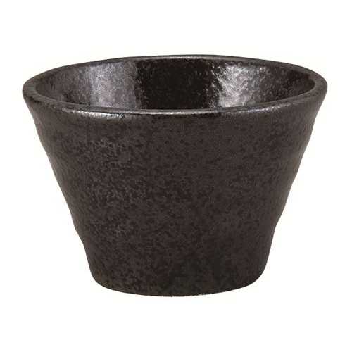 ■商品説明■商品名：296-77 鳴門 ソバチョコ 黒耀メーカー：桐井陶器メーカー品番：296-77お届け数：1サイズ：9.4×6.2cm容量：190cc素材：磁器原産国：日本製【配送料について】【ご注意】画面上の色はブラウザやご使用のパソコンの設定により実物と異なる場合があります。