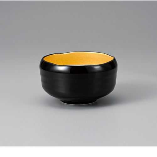 ■商品説明■商品名：金釉薬彩 抹茶碗メーカー品番：376-079お届け数：1サイズ(cm)：口径13×7.5容量(cc)：500【配送料について】【ご注意】画面上の色はブラウザやご使用のパソコンの設定により実物と異なる場合があります。
