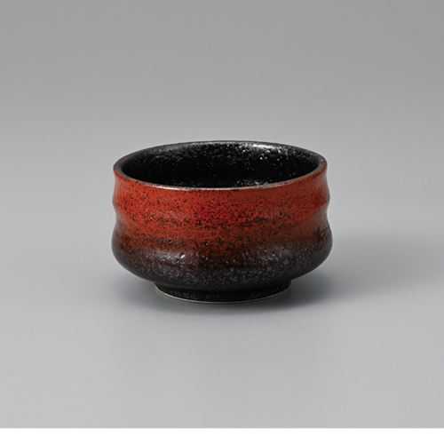 ■商品説明■商品名：柚子黒赤吹抹茶碗 小メーカー品番：379-059お届け数：1サイズ(cm)：口径10.2×6.3素材：陶器【配送料について】【ご注意】画面上の色はブラウザやご使用のパソコンの設定により実物と異なる場合があります。