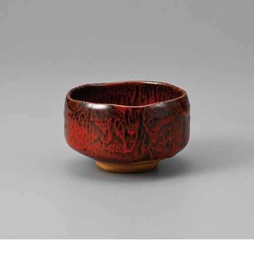 ■商品説明■商品名：天目赤抹茶碗メーカー品番：379-089お届け数：1サイズ(cm)：口径10.8×6.9素材：陶器【配送料について】【ご注意】画面上の色はブラウザやご使用のパソコンの設定により実物と異なる場合があります。