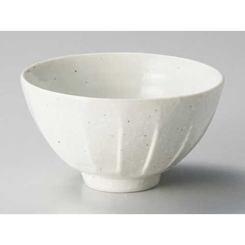 ■商品説明■商品名：新粉引ソギ飯碗メーカー品番：429-699お届け数：1サイズ(cm)：口径11.5×6.5容量(cc)：300素材：磁器【配送料について】【ご注意】画面上の色はブラウザやご使用のパソコンの設定により実物と異なる場合があります。