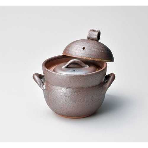 ■商品説明■商品名：南蛮黒吹ご飯鍋2合炊(中蓋付)メーカー品番：385-079お届け数：1サイズ(cm)：22.5×口径16.5×20(身13.7)素材：陶器【配送料について】【ご注意】画面上の色はブラウザやご使用のパソコンの設定により実物と異なる場合があります。