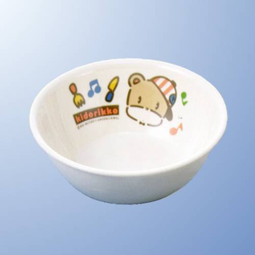 商品情報商品名：子供食器 中食器 キドリッコメーカー型番：J1お届け数：1寸法：径140、高さ51(mm)容量430ml配送について【ご注意】画面上の色はブラウザやご使用のパソコンの設定により実物と異なる場合があります。