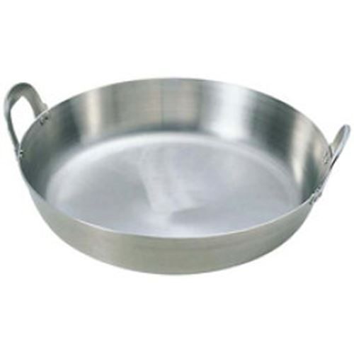 商品情報商品番号：0232100商品名：クローバー 18-8 揚鍋 39cm (板厚2.5mm)EBMコード：232100TKG商品コード：8-0411-0705お届け数(合計)：1メーカー：EBMJANコード：4997956151053サイズ：直径400、深さ80、板厚2.5(mm)容量：約4.0L重量：3.5kg材質：18-8ステンレス特記事項※容量は満水の容量です。【配送料について】【ご注意】画面上の色はブラウザやご使用のパソコンの設定により実物と異なる場合があります。