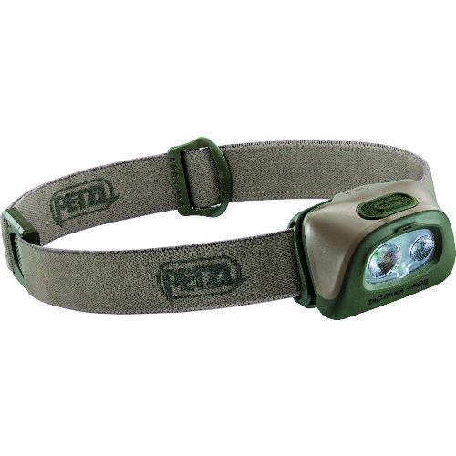 商品情報商品名：PETZL タクティカプラスRGB デザート/E089FA02型式：1615377JANコード：3342540827912メーカー：PETZL社お届け数（合計）：1重量：85g材質/仕上：●本体:ポリカーボネイト原産国：フランスセット内容/付属品：●単4アルカリ電池3本特徴●350ルーメンのミックスビーム(ワイドとスポットを組み合わせたビーム)を備えています。●長い照射時間を持ち、3段階の白色光(近距離の照射、行動中の照射、遠距離照射)、自分や周囲の人の目を眩ませることのないカラー光（レッド、グリーン、ブルー）を備えています。●タクティカルオペレーション、ハンティング、フィッシング、ネイチャーウォッチング等のステルス性が求められる活動のためにデザインされています。●リチャージャブルバッテリー『コア』が使用できます。●1つのボタンで素早く簡単に照射モードを選択できます。●ヘッドバンドには開閉バックルが付いています。用途●行動範囲の広い夜間活動に。●暗さに慣れた目で手元を見る時など、視認性の低いカラー光が必要な場面に。●複数のカラー光を使い分け、チーム間の合図灯として。仕様●明るさ(lm)：350●色：デザート●幅(mm)：59●奥行(mm)：38●高さ(mm)：41●電源(V)：単4電池3本●最大点灯時間(h)：160●保護等級：IPX4●照射距離(m)：90●電源：単4電池3本●電源：単4電池(3個)付属●点灯時間：弱(6lm、160時間)、中(100lm、12時間)、強(350lm、2時間)、カラー光(2lm、60時間)、カラー光点滅(400時間)●アルカリ電池、リチウム電池、ニッケル水素充電池使用可能●保護等級：IPX4配送料について配送料金は、「小物送料」と記載のある商品総額が15,000円未満の場合、別途送料として800円（税別）頂戴いたします。北海道1,500円（税別）、沖縄2,000円（税別）頂戴いたします。東京都島しょ部、離島については、ご注文後に改めて送料をお見積り致します。予めご了承下さい。【ご注意】画面上の色はブラウザやご使用のパソコンの設定により実物と異なる場合があります。