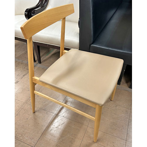 【中古】洋風イス 幅460×奥行600×高さ780 座面高さ:460 【送料無料】【業務用】【飲食店 店舗 厨房機器 イス 業務用イス】 [2]
