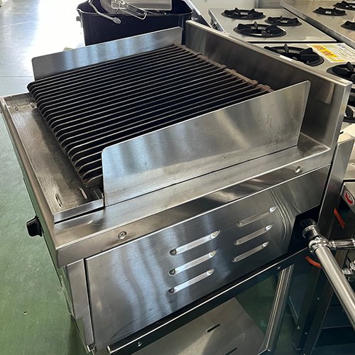 【中古】チャーブロイラー マルゼン RCB-066TB 幅600×奥行600×高さ300 都市ガス 【送料別途見積】【業務用】【飲食店 店舗 厨房機器 グリドル 鉄板焼器 業務用グリドル 業務用鉄板焼器】