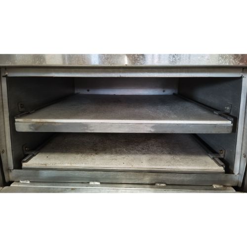 厨房機器と店舗用品 TENPOSの【業界最長1年保証】【中古】電気ピザオーブン ニチワ電機 NPO-3N 幅560×奥行585×高さ425 三相200V 【送料別途見積】【業務用】【飲食店 店舗 厨房機器 オーブン 業務用オーブン】｜アングル3