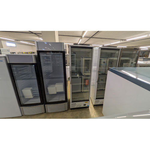 【業界最長1年保証】【中古】冷凍リーチインショーケース スイング扉 フクシマガリレイ(福島工業) MRS-060FWTR 幅600×奥行650×高さ1900 三相200V 【送料別途見積】【業務用】【飲食店 店舗 厨房機器 リーチインショーケース 業務用リーチインショーケース】