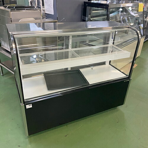 ■ 商品概要 ■商品名：対面冷蔵ショーケース外形寸法：W1200×D493×H1000(mm)メーカー：サンデン・リテールシステム型式：TSR-B120X-D年式：2016年製電源：単相100V 50/60Hz共用コンセントプラグ：あり消費電力：264/287W内容積：144L重量：104kg付属品：写真の通り説明書：なし保証期間：納品日より12ヶ月(離島や一部地域では保証対象外とさせて頂きます。)ランク：B特記事項：- 販売店：テンポス姫路店（兵庫県姫路市）からの配送です。この商品は中古ですので1品ものです。店頭販売もしておりますので、売り切れる場合が御座います。売り切れた場合は、迅速にペ-ジの更新をするよう心掛けておりますが、リアルタイムではございません。掲載商品が完売している場合もありますのでご了承ください。在庫に関しましてはお気軽にお問合わせ下さい。■ ランクの規定について ■ランクN：未使用品、または一度も使用されていない。ランクS：数回程度使用されているものの、ほとんど未使用品と変わらない。ランクA：小傷、擦り傷が見られるが、大きな欠点もなく、程度が良い。ランクB：中小傷が見受けられるが、十分使用できる。ランクC：傷が多く、大きな傷も数箇所見受けられるが、使用に問題はない。■ 配送等について ■この商品は、購入金額や購入台数に関わらず、別途配送料金が発生致します。当商品の配送は車上渡しのみとなります。配送料金はご注文時に送信される自動配信メールの金額とは異なります。配送料金は、当店よりお送りさせて頂きますメールにてご確認ください。お見積をご希望のお客様は、配送先のご住所をご記入の上、お気軽にお問合わせください。ガス接続工事、及び給排水工事は承ることが出来かねます。お客様にて手配頂きますようお願い致します。【買取について】テンポスでは買取・再生事業を展開致しております。全国年間15,000件以上の買取実績！まずはお気軽に無料査定をご利用くださいませ！厨房機器用品、家具、食器、調理道具の買取も承っております。詳しくは「テンポス買取ドットコム」へ。※型式や仕様度合いによって一部買取不可商品もございます。予めご相談ください。店舗・厨房、中古厨房機器。厨房用品なら、テンポスドットコムにお任せ下さい！【補助キーワード】中古対面冷蔵ショーケース,中古冷蔵ショーケース,中古ショーケース